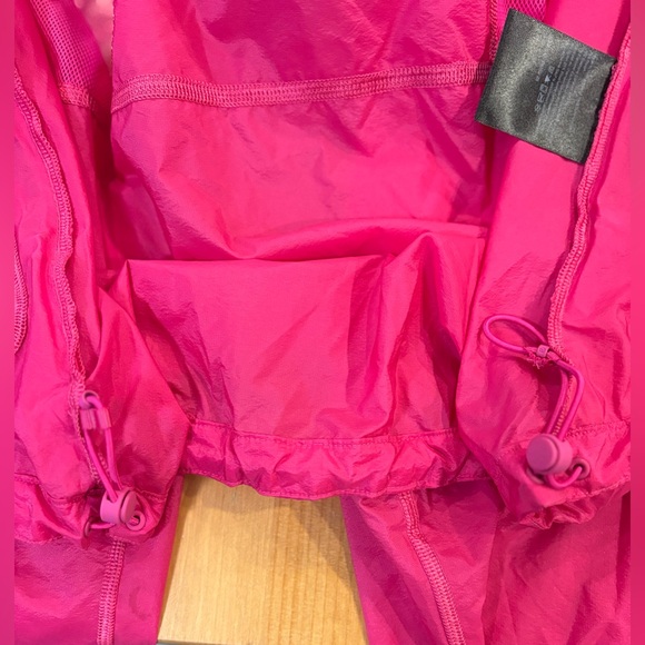 Lululemon With The Breeze Jacket (pink) - Picture 8 of 13